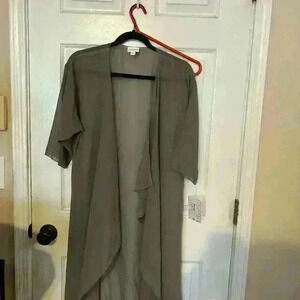 LuLaRoe Shirley kimono sheer gray small. New